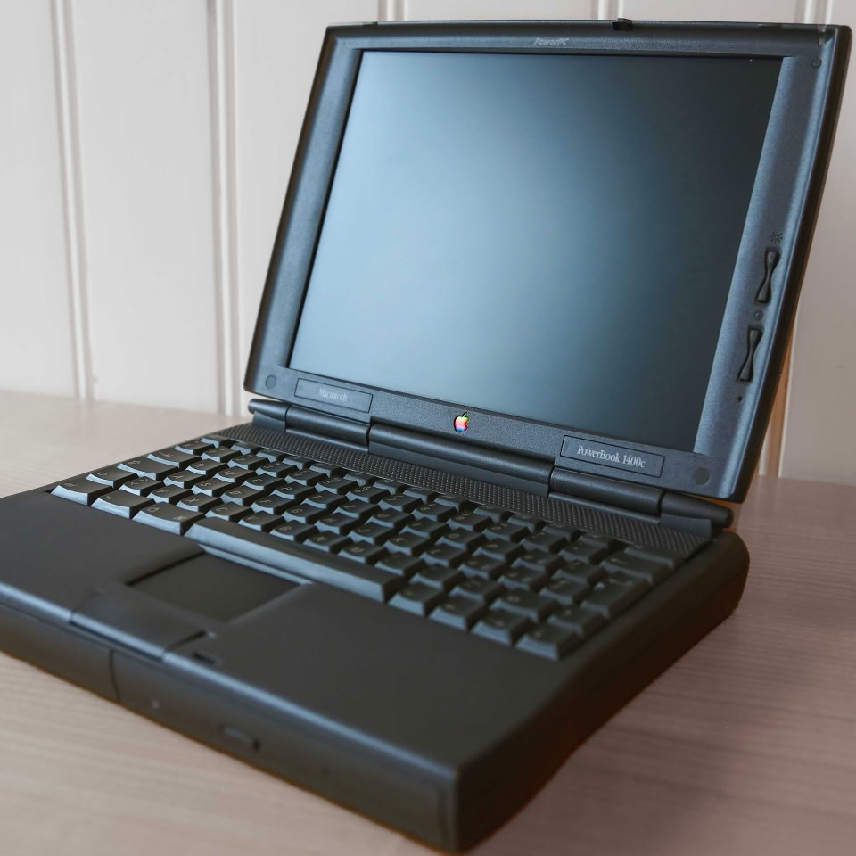 Apple Powerbook 1400c